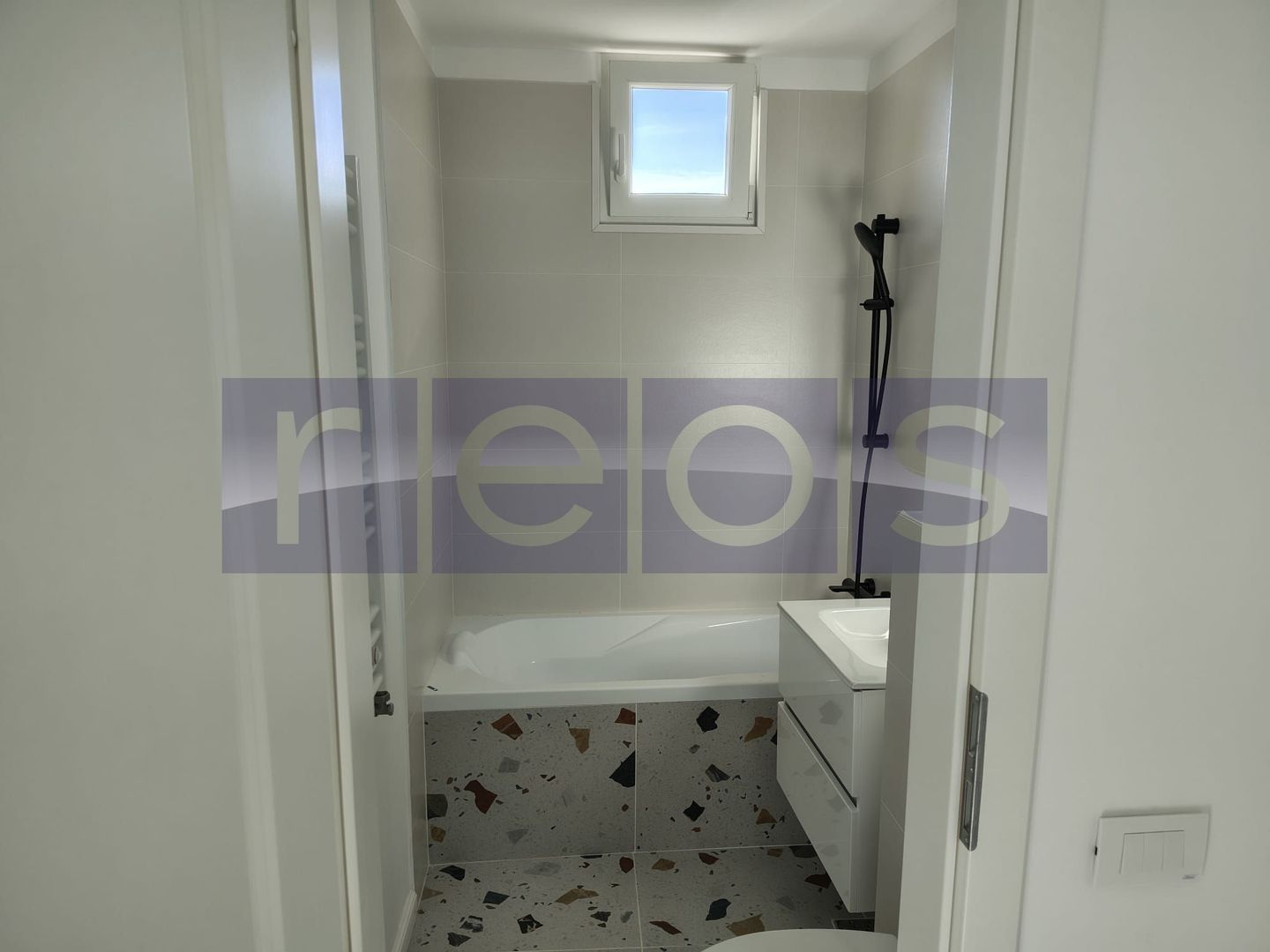 VANZARE I 2 CAMERE I RENOVAT I METROU I RAUL DOAMNEI I DRUMUL TABEREI - Poză 11