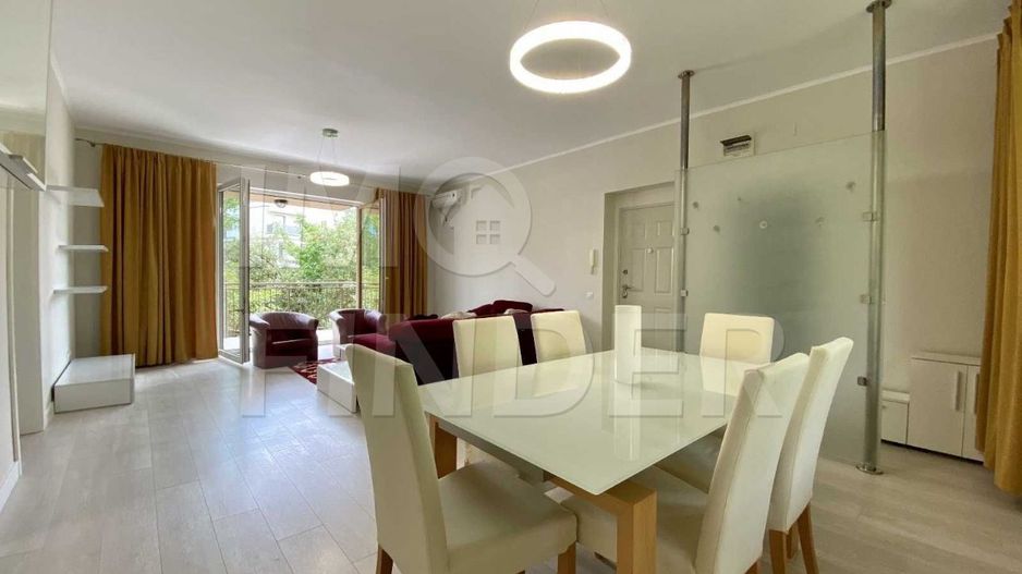 Apartament in vila 174 mp, 5 camere, Piata Engels - Poză 2