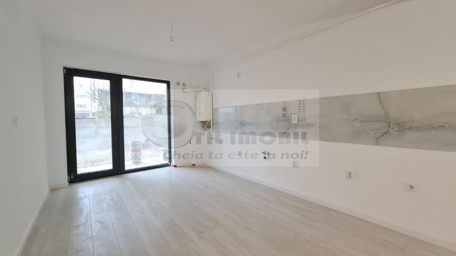 Apartament 2 camere nou, vanzare in Iasi Valea Lupului, curte proprie - Poză 1