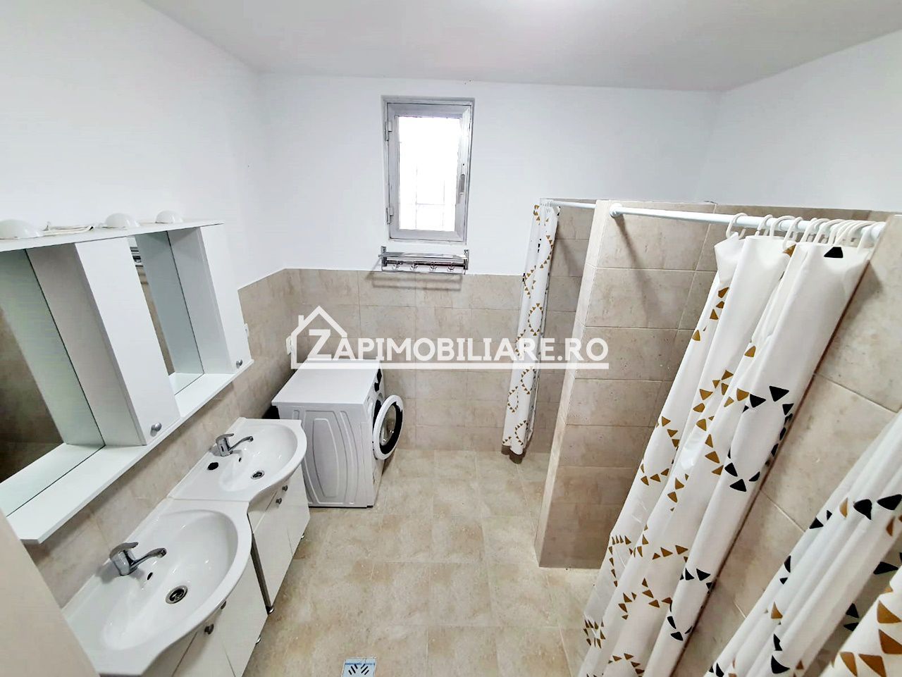 Cazare Muncitori,4 camere,2 băi,100 mp, 4 locuri de parcare - Poză 6