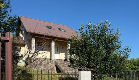 Casa de vanzare in Livezeni,Mures de 152 mp cu teren de 971 mp