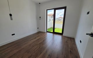 Casă Individuală de Vânzare, 4 Camere, 500mp Teren, Zona Alba Micești - Poză 11