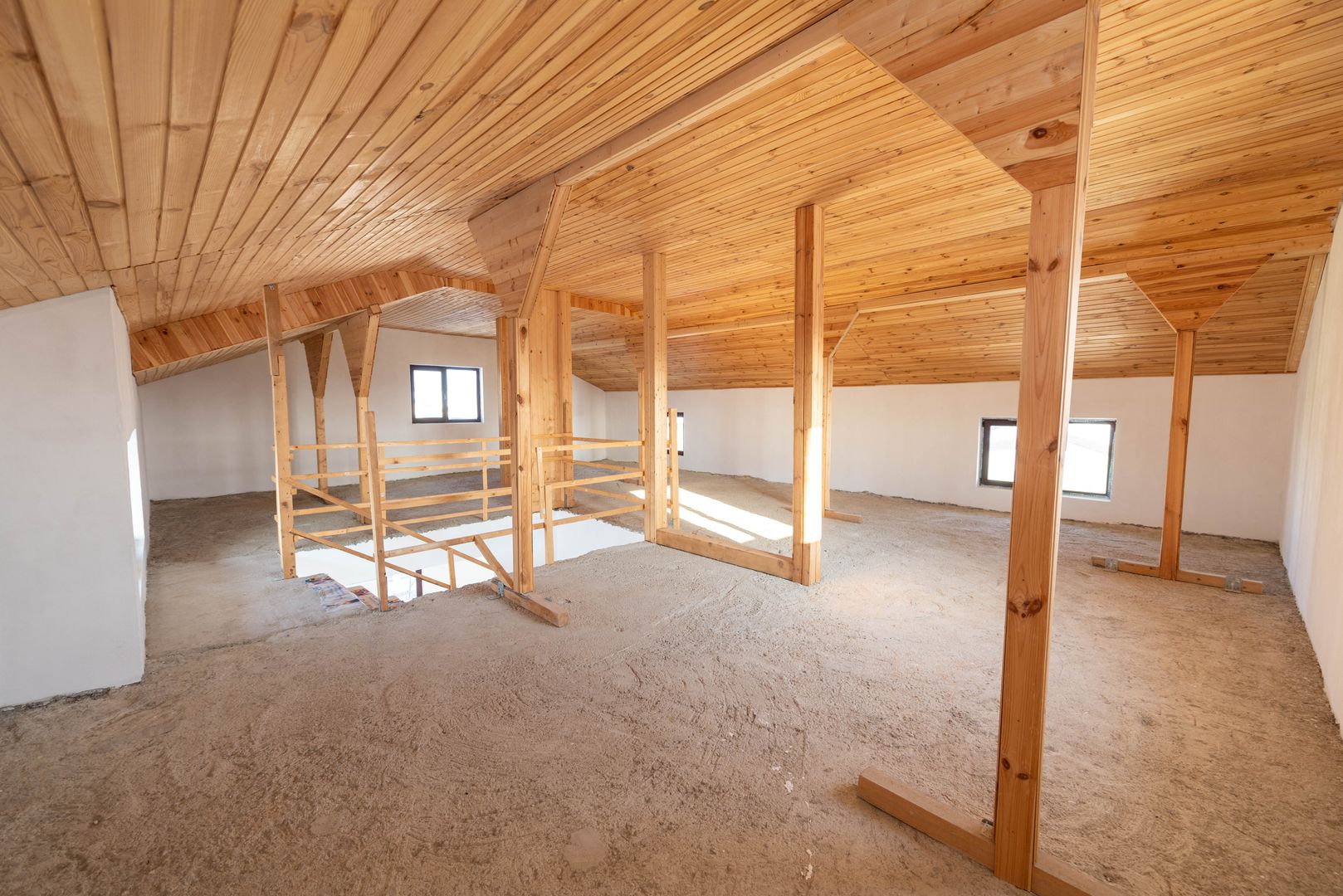Vila spatioasa de vanzare in Pantelimon zona Padurea Cernica - Mierlei - Poză 25