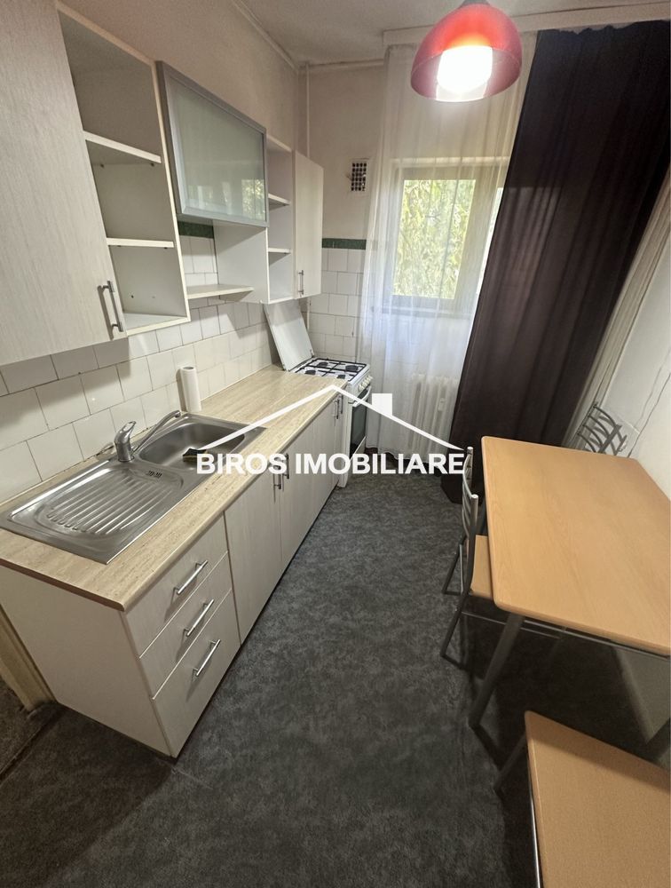 2 camere – Centru, zona Piața Centrală - Poză 2