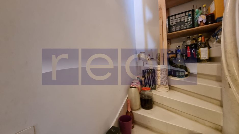 VANZARE- 9- CAMERE (S+P)- VILA -COTROCENI - Poză 42