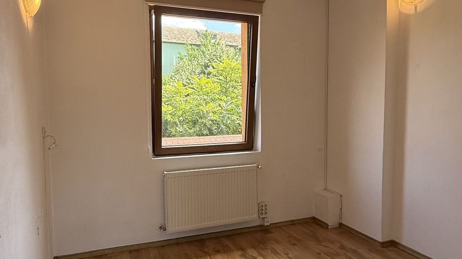 IMOBIL CU MULTIPLE DESTINATII - Poză 11