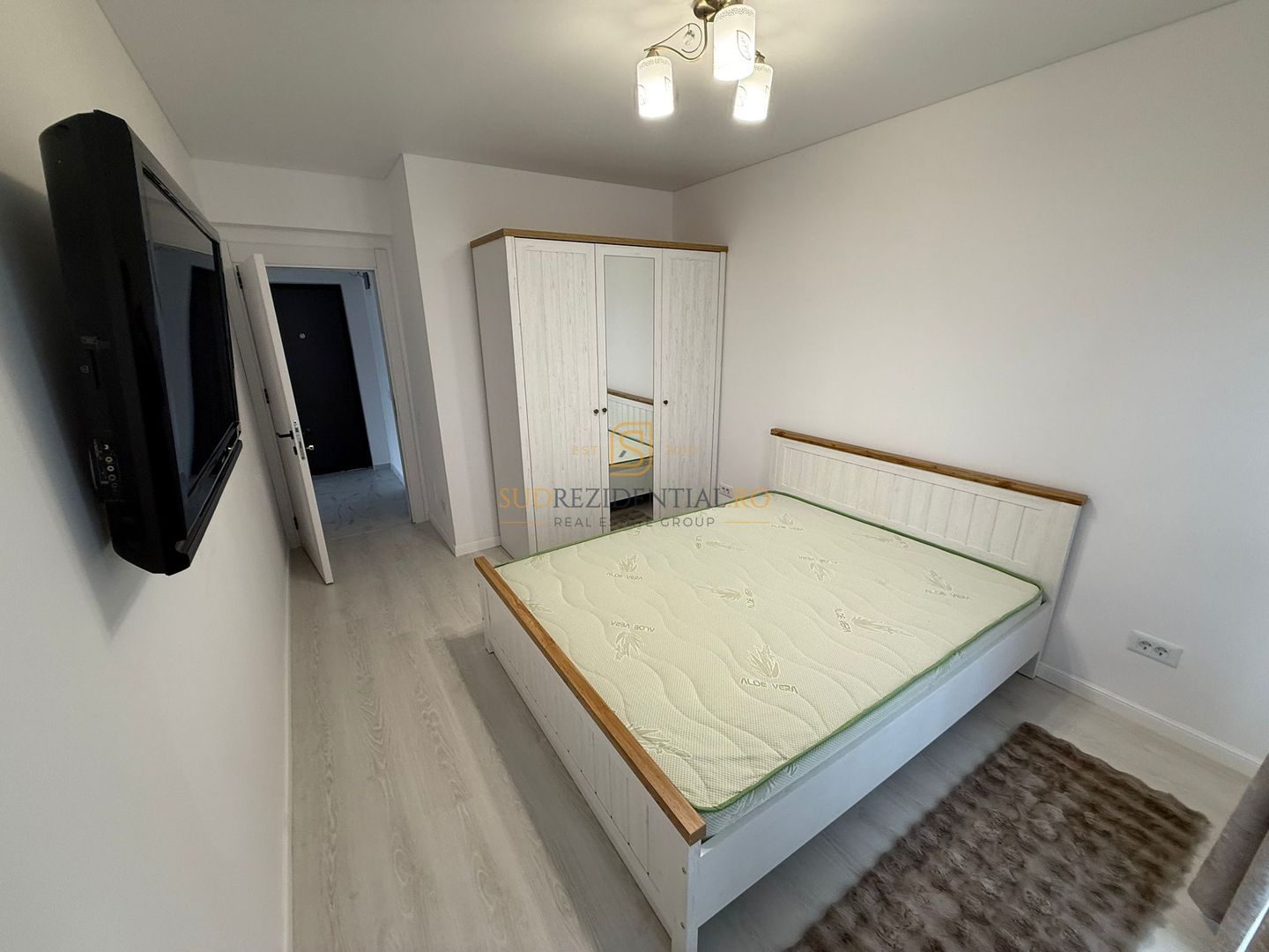 Apartament 2 camere, mobilat complet, parcare inclusa, Bd. Metalurgiei - Poză 1