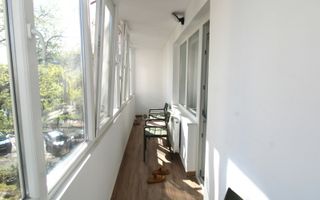 3 camere, etaj 2, lift, prima inchiriere, vedere spre Bega - Poză 13