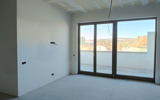 3 camere Clinicilor | terasa 30 mp| vedere spre Parcul Central | Comision 0% - Poză 4