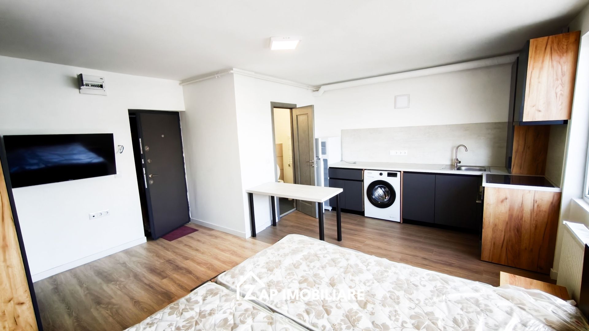 Apt 1 camera - 25 mp - Modern - Prima inchiriere - Poză 5
