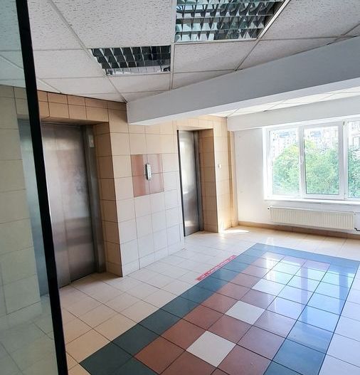 Spatiu birouri de vanzare in Piata Unirii, blocul Sitraco, 1100 mp - Poză 7