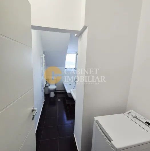 Apartament 3 camere decomandat, 81 mp, Copou –  fără risc seismic - Poză 7