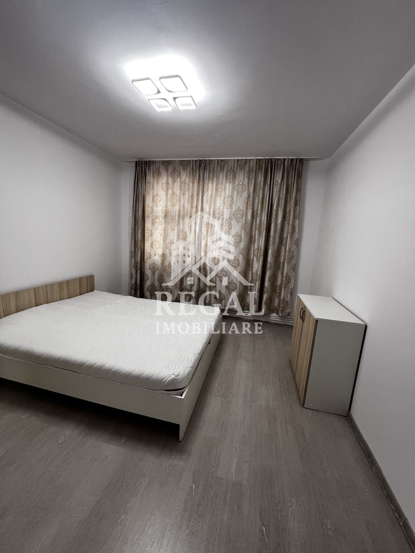 Apartament 2 camere, renovat recent, mobilat și utilat complet - Poză 3
