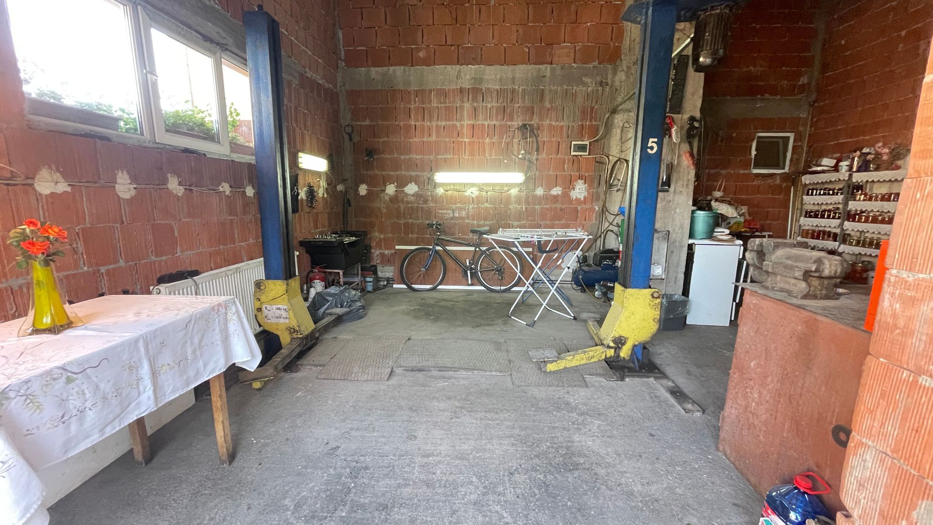Casa individuala P+M,spatioasa in zona Mircea Cel Batran - Poză 28