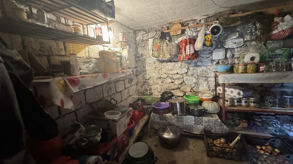 CASA 3 CAMERE TEREN 1250 MP CAMPULUNG - Poză 8