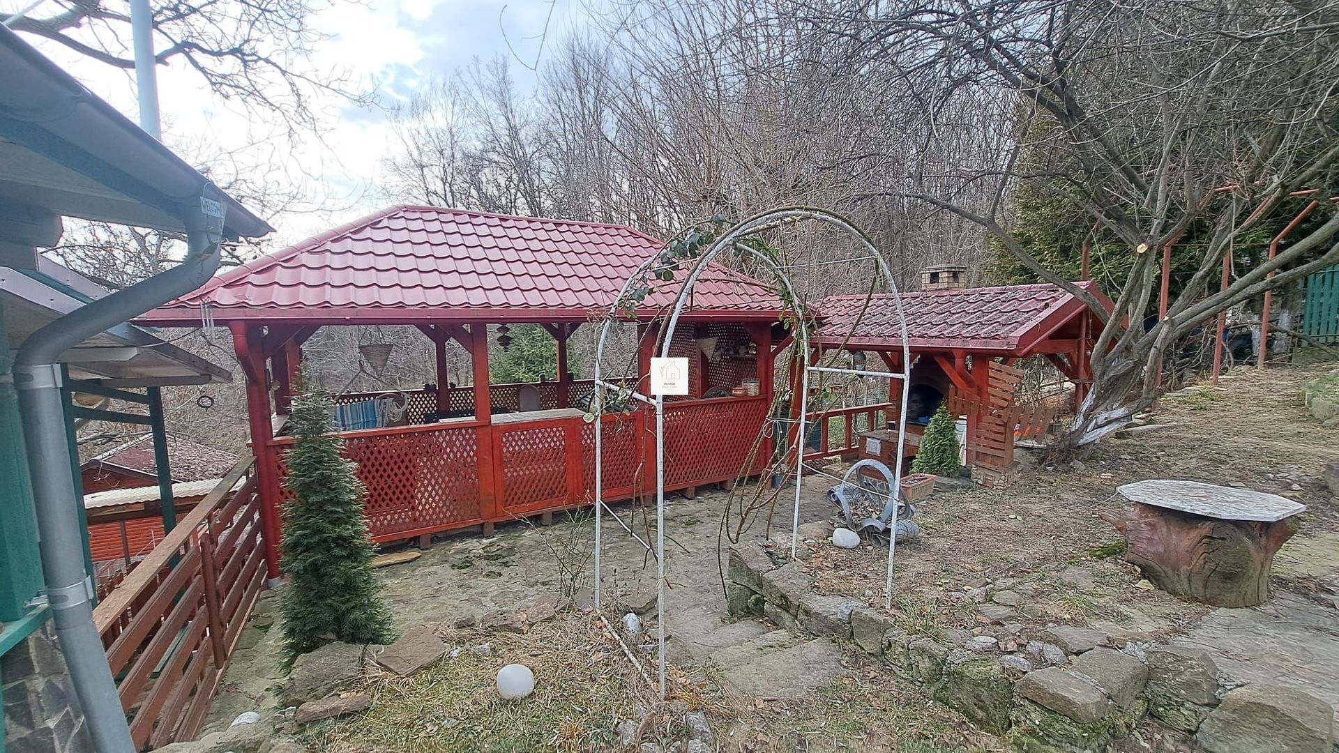 Casa vacanta sau locuinta Varfuri - Poză 8