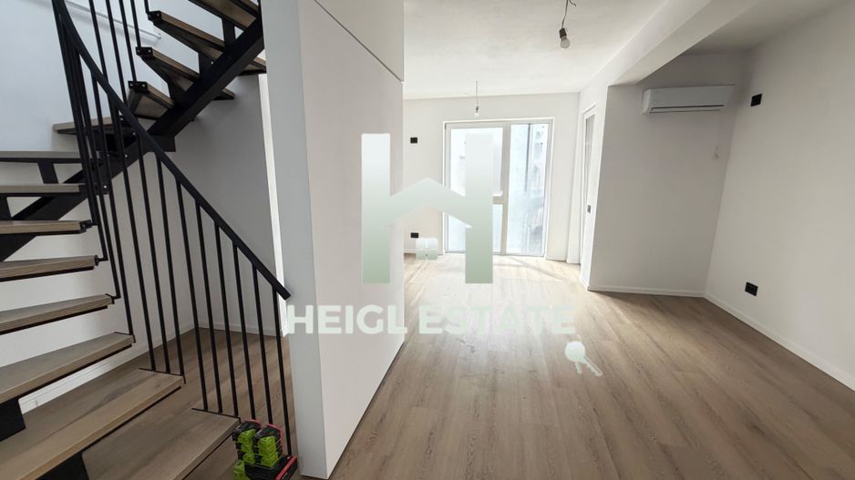 Apartament cu 4 camere pe 2 nivele in Giroc - Poză 3