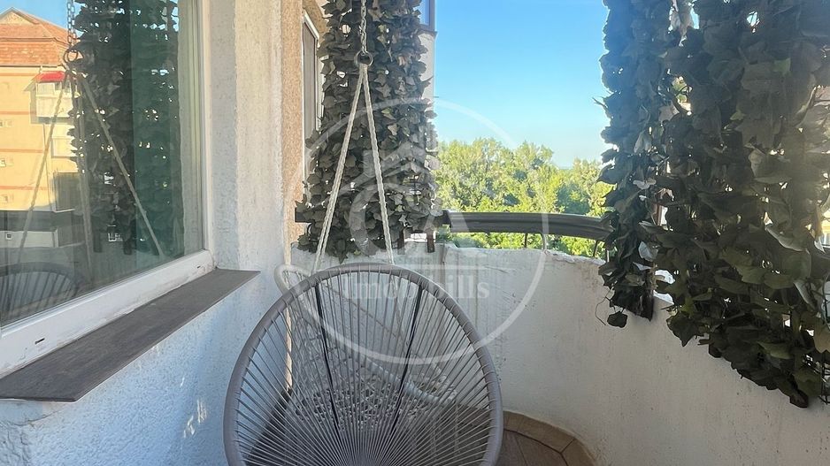 Apartament cu 3 camere de închiriat în zona Dragoș Vodă, Oradea - Poză 12