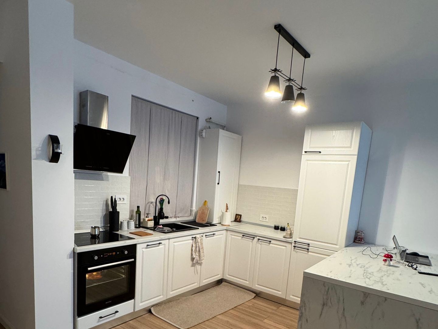 Apartament lux 2 camere Via Pipera - Poză 1