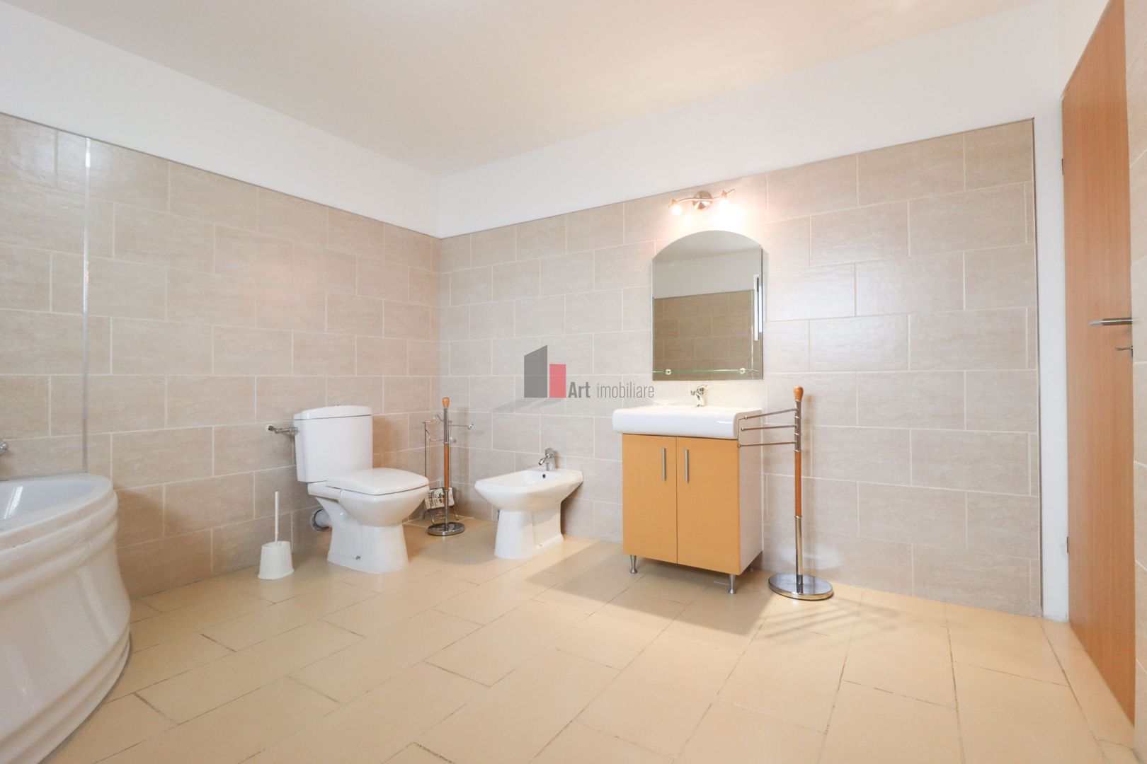 Vila "SEPHARA", teren 700 mp,  292 mp suprafata totala, NEGOCIABIL - Poză 42