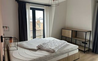 Apartament cu 3 camere, 90mp, decomandat, parcare, Zona Centrala - Poză 5