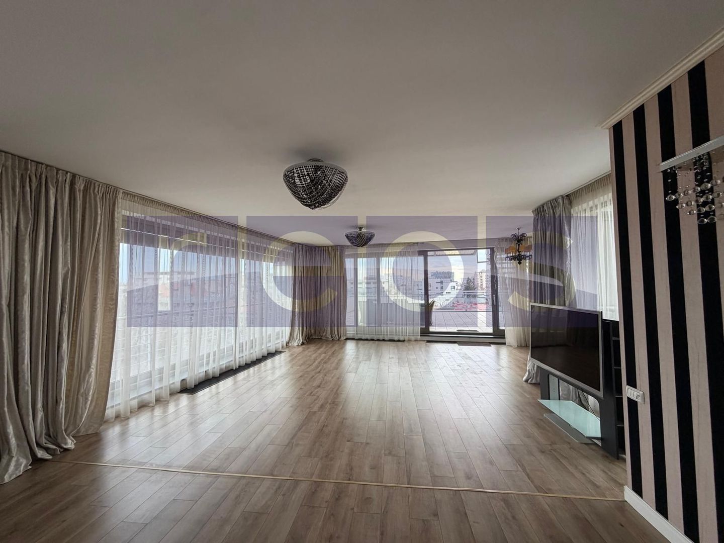 VANZARE PENTHOUSE DEOSEBIT 181MP | TERASA 280MP | MOBILAT - UTILAT LUX - Poză 29