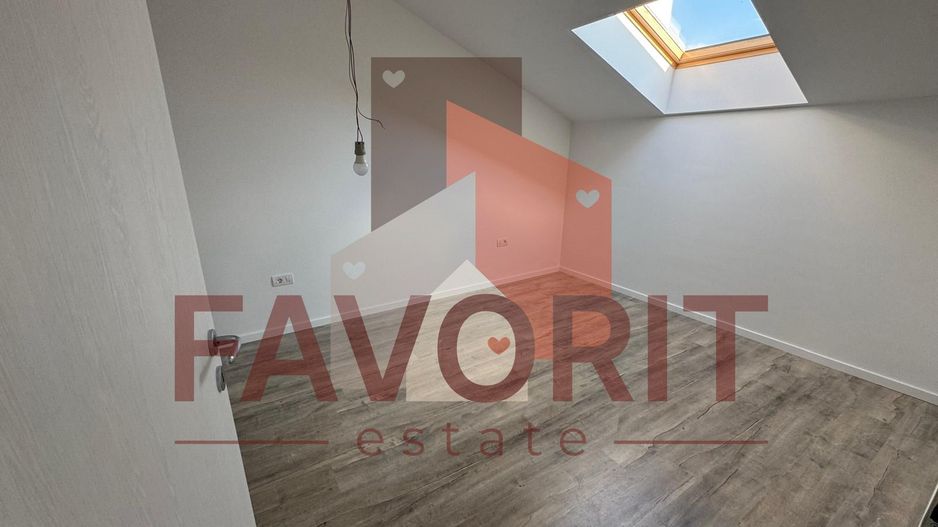 Disponibil Imediat. Decomandat. Pozitie excelenta. - Poză 10