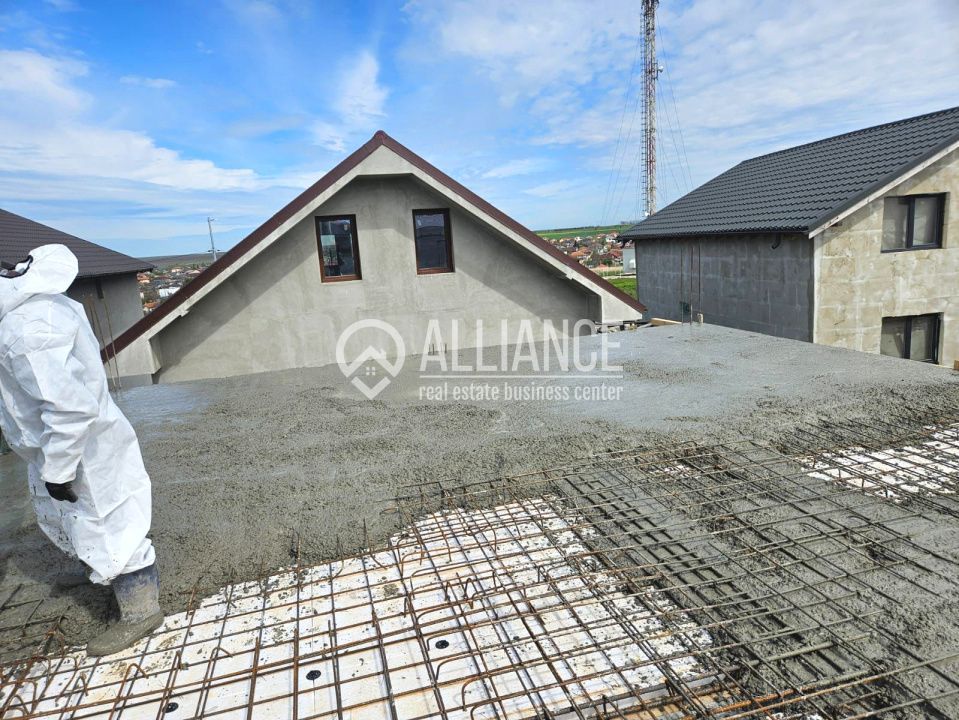 VALU LUI TRAIAN (COD07)Casă P+M (înaltă)cu 4 camere - Poză 8