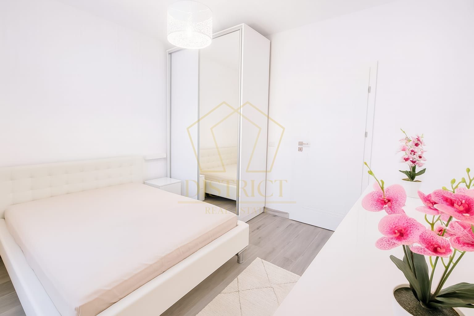 Apartament deosebit cu 2 camere | Giroc - Poză 6