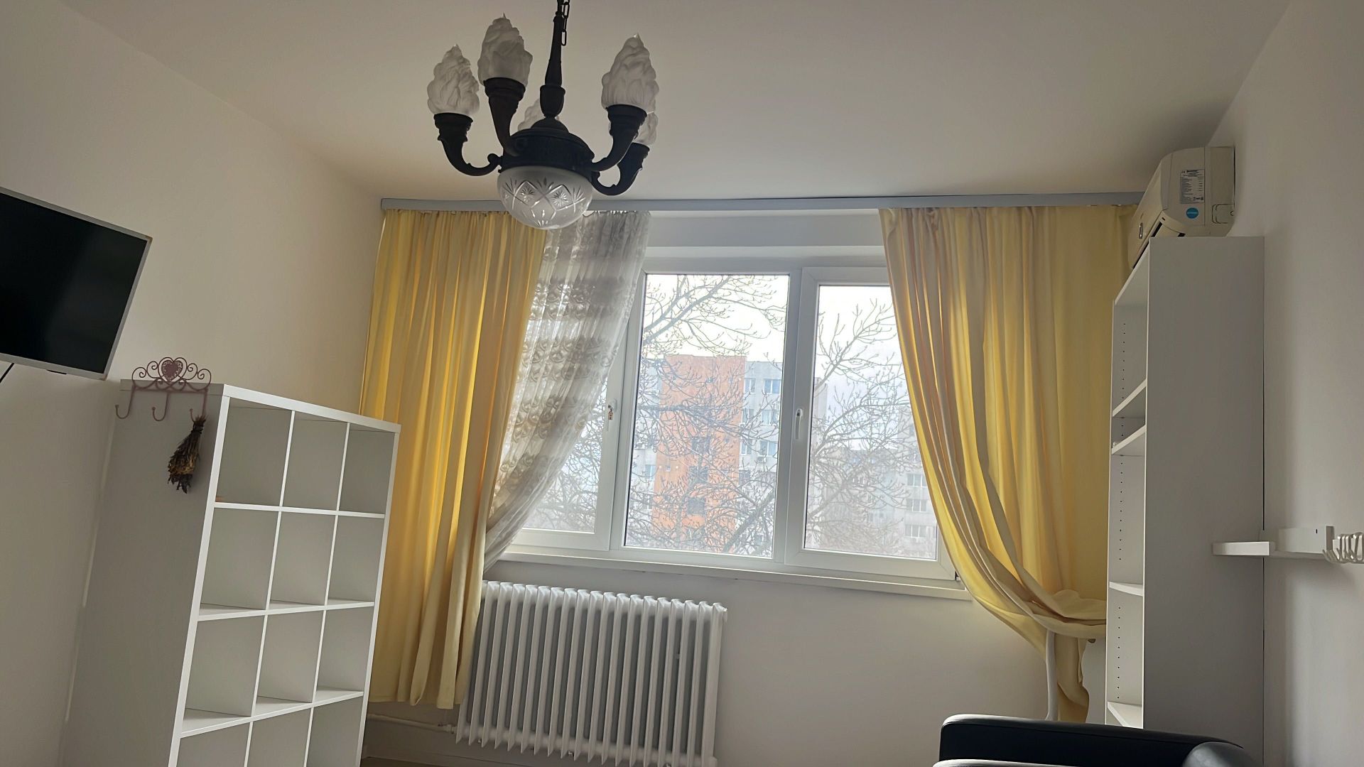 Închiriere apartament 3 camere confort 1 zona Berceni Cultural - Poză 1
