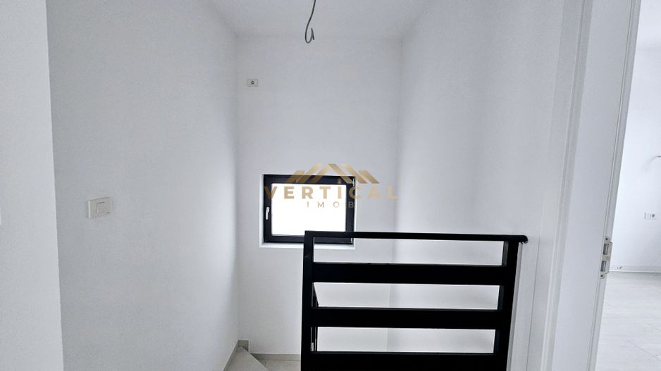 Vila 4 camere in centrul comunei Berceni - Poză 7