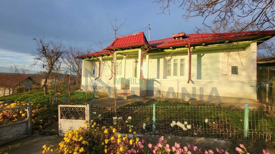 Casă și teren 1700 mp în Orzeni, Holboca (Iași) - Poză 7