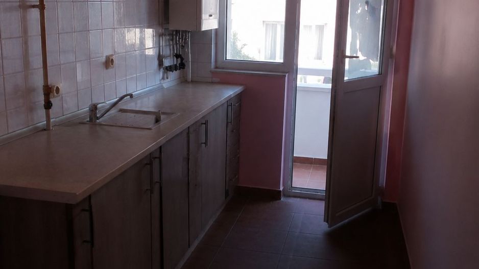 Garsoniera de vânzare zona cetate - Poză 3