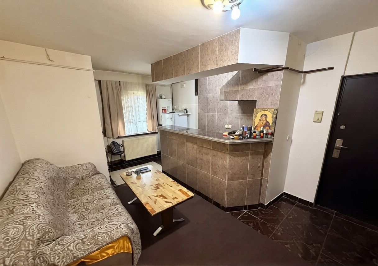 Apartament 3 camere decomandate McDonald's - Poză 4