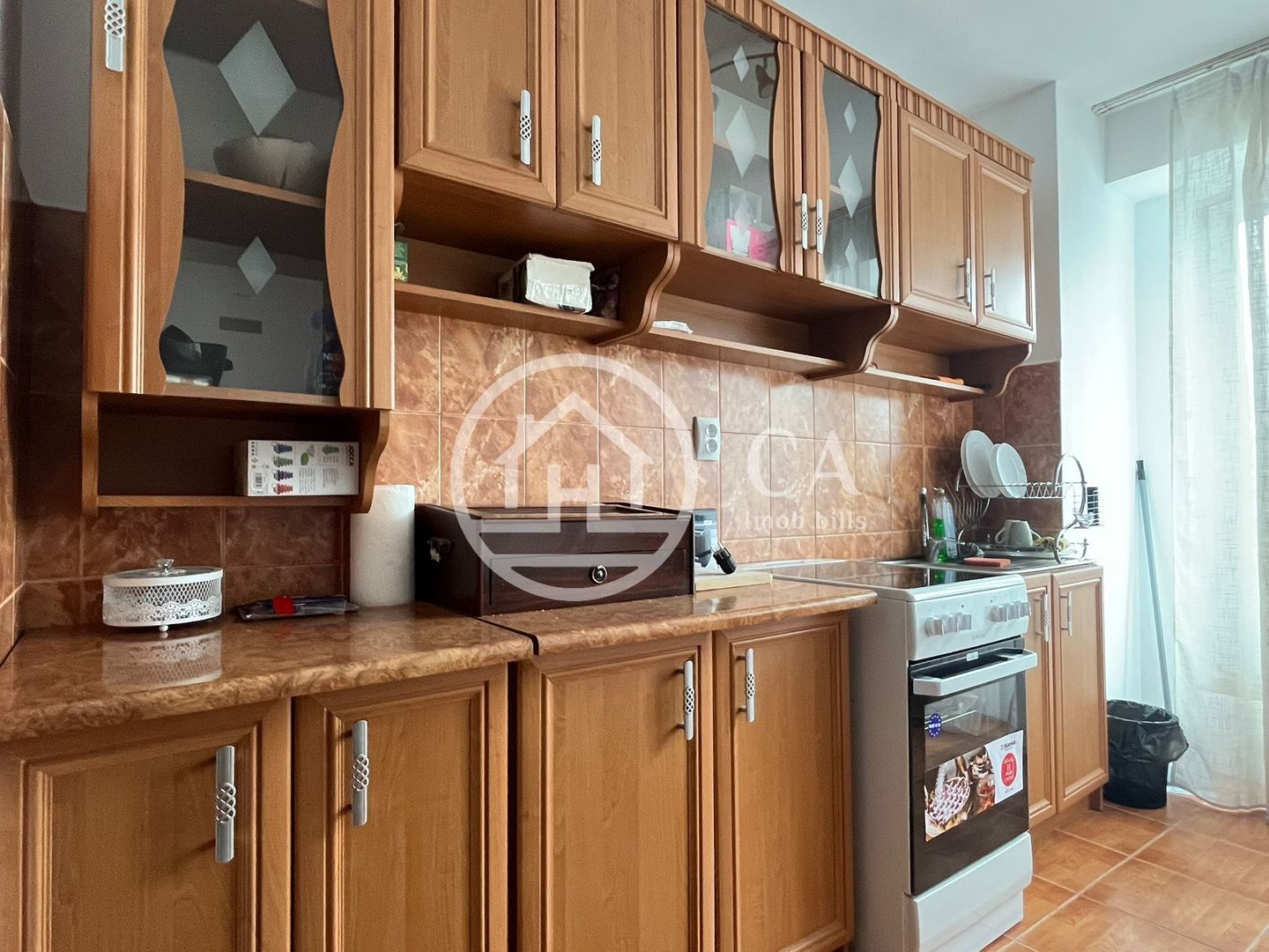 Apartament cu 3 camere de vânzare in zona Cantemir, Oradea - Poză 5