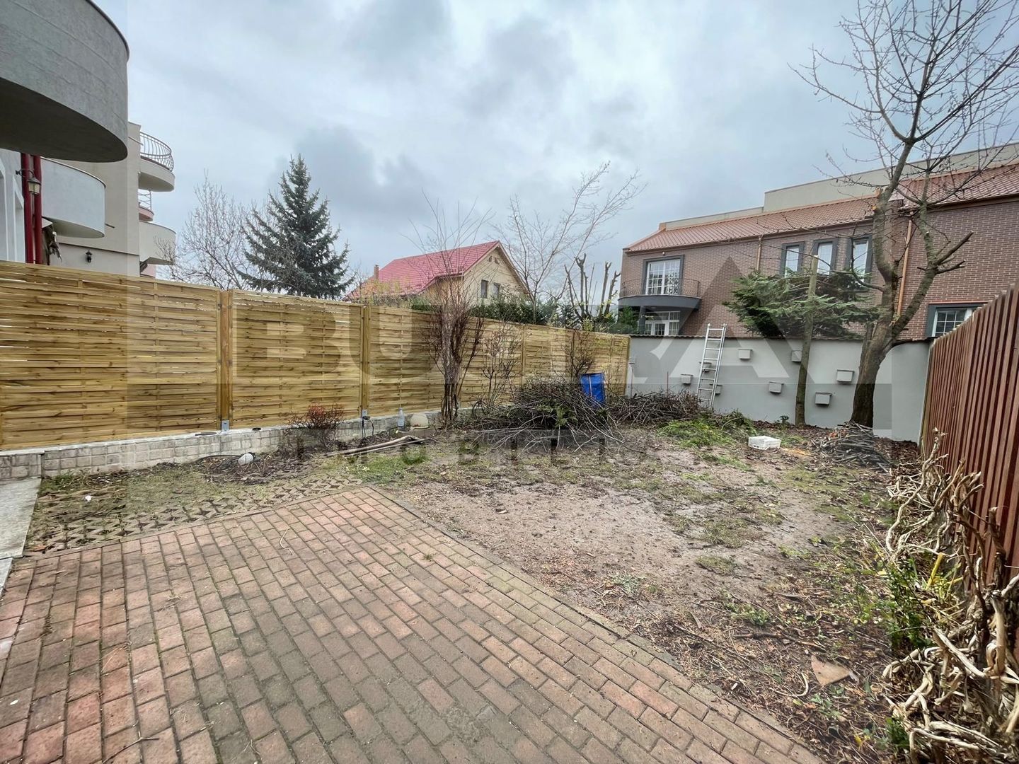 Duplex de 320mp, modern, 120mp, sauna, zona strazii Zaharia Stancu - Poză 12