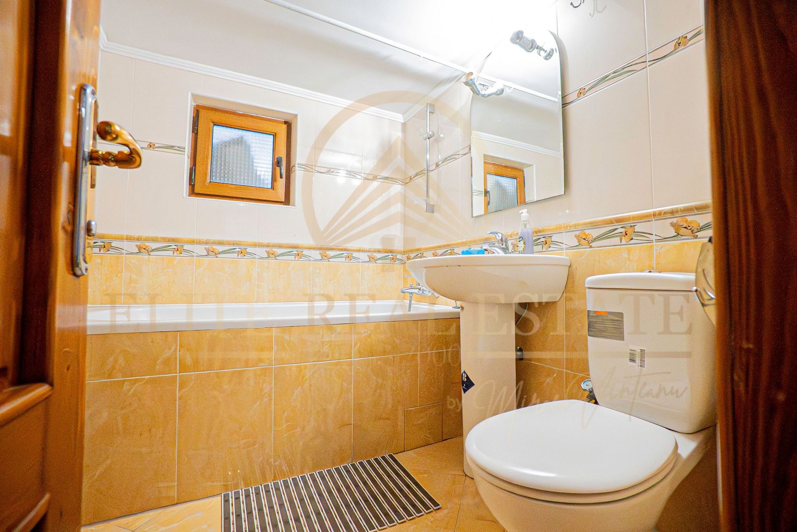 Pensiune/Aparthotel in Faleza Nord, 11 camere, Investitie cu potential - Poză 10
