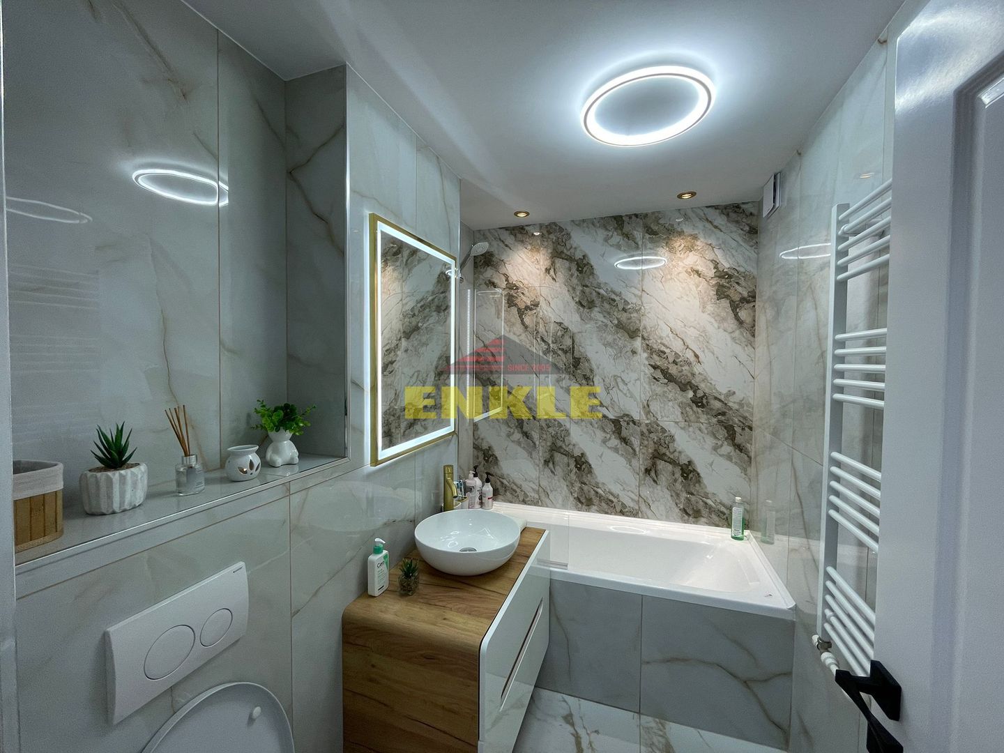 De vanzare apartament cu doua camere, zona Imparat traian. - Poză 3