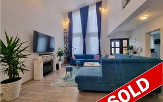 SOLD/ VANDUT- Casa / Vila de vanzare Valu lui Traian - Poză 1