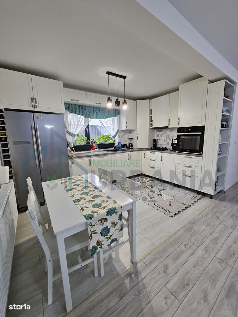 Duplex modern în Miroslava, 86 mp + terasă, teren 340 mp, pod mansardabil - Poză 4