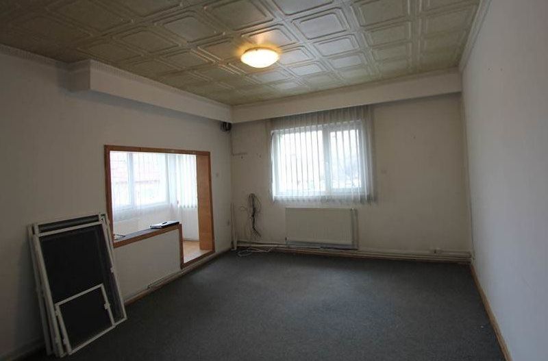 Spațiu de birouri de 100 mp de închiriat - Poză 2