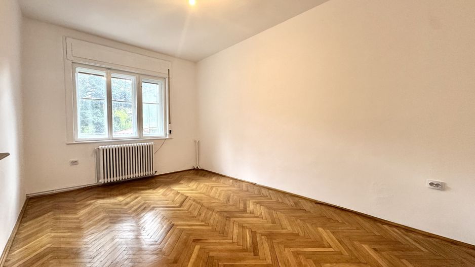 Apartament spațios într-o vilă, cu 2 garaje și terase – zona Iosefin - Poză 12
