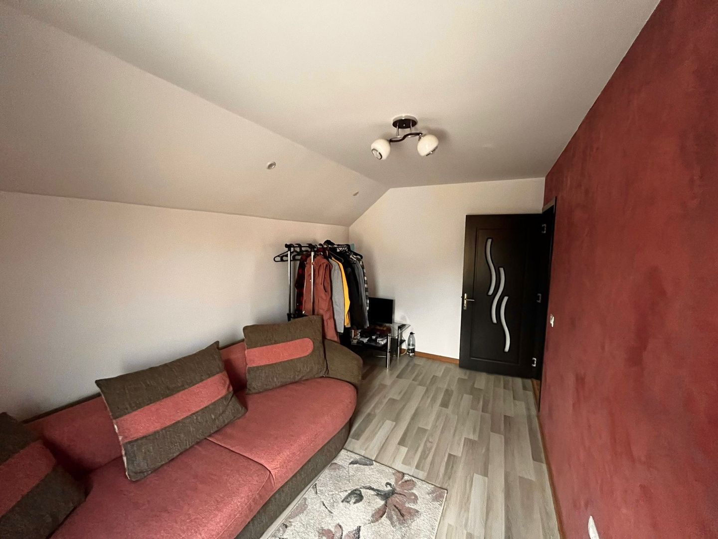 Casa Individuala Sanandrei,P+M,4 Camere,Terasa Acoperita,Teren Generos,Mobilata - Poză 12