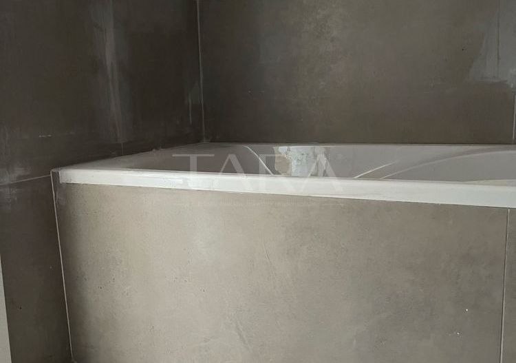 Apartament modern cu 2 camere, finisat recent. Locatie Excelenta ! - Poză 5
