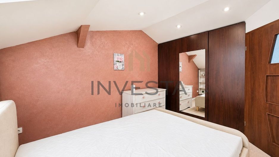 Apartament 3 camere decomandat de inchiriat in vila, zona Centrala! - Poză 11