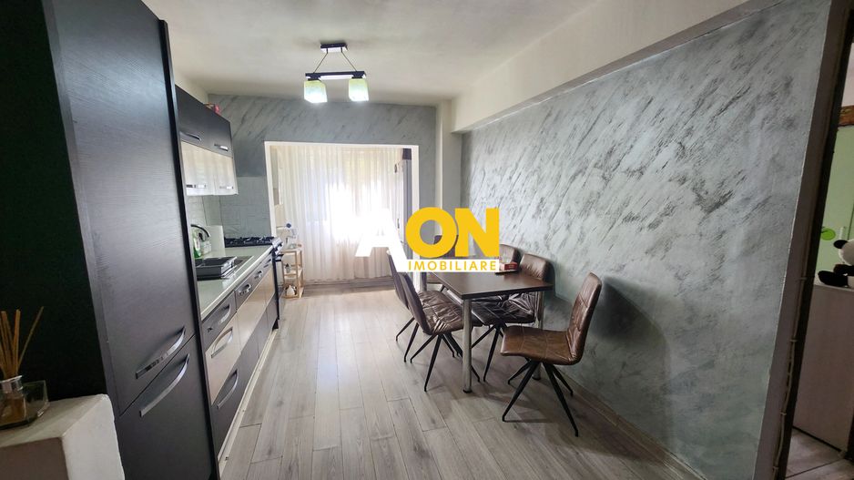 De vanzare apartament 2 camere, parter inalt, Ampoi 3 - Poză 3