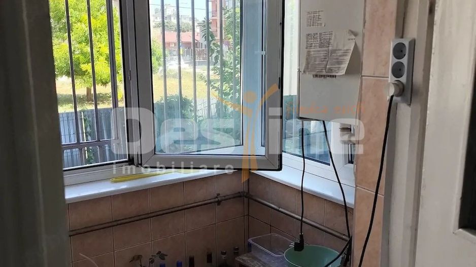 Apartament cu 2 camere de închiriat, zona Dacia, Constanța - Poză 6