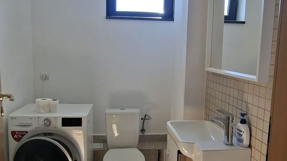 Casă de închiriat în Dumbravita – 3 dormitoare si garaj - Poză 7