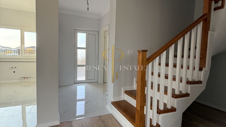 Duplex modern 5 camere| 113 mp + 320 mp teren| Mosnita Nouă - Poză 11