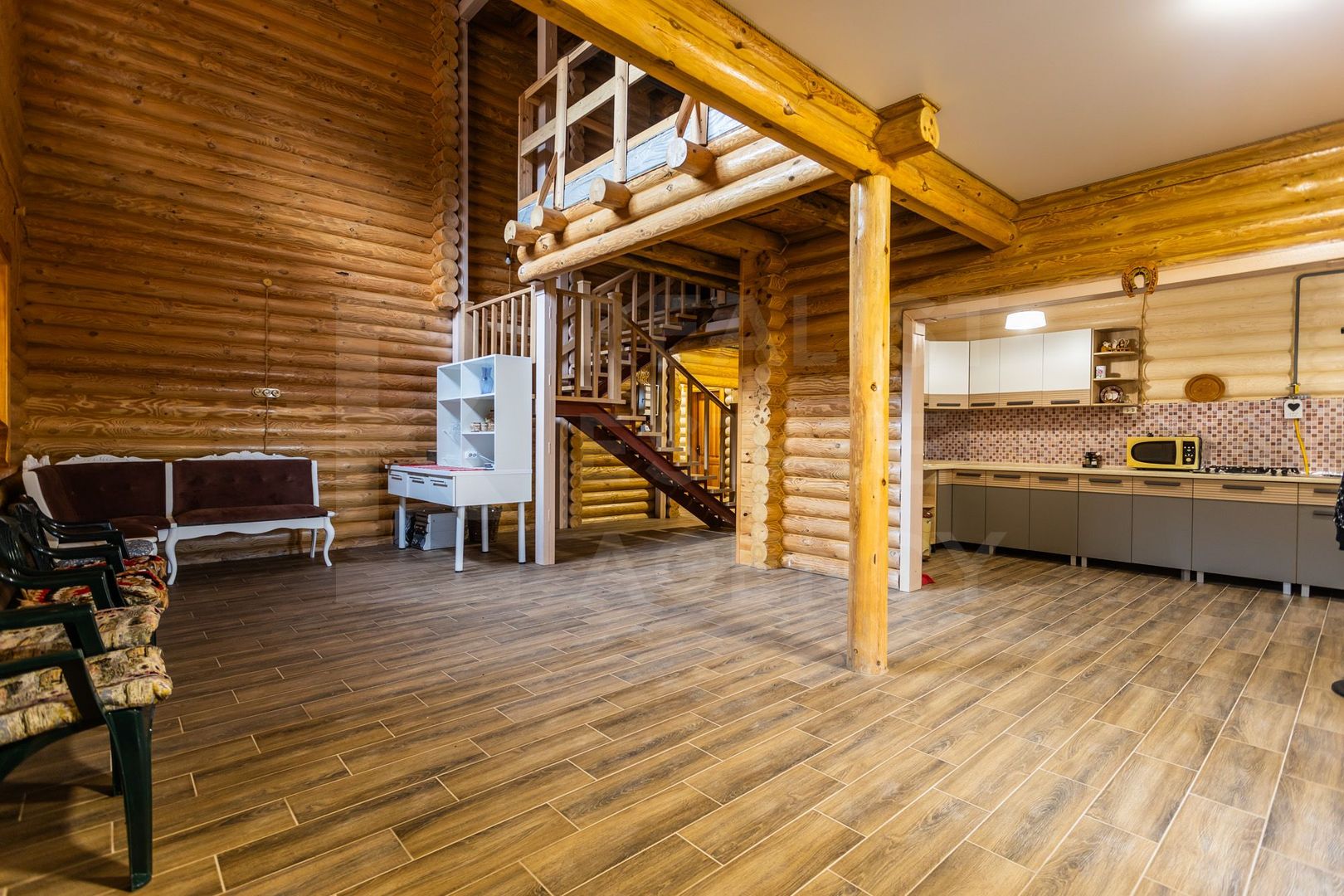 Vânzare, casă, 9 camere, satul Mîndra, r-nul Călărași. - Poză 37